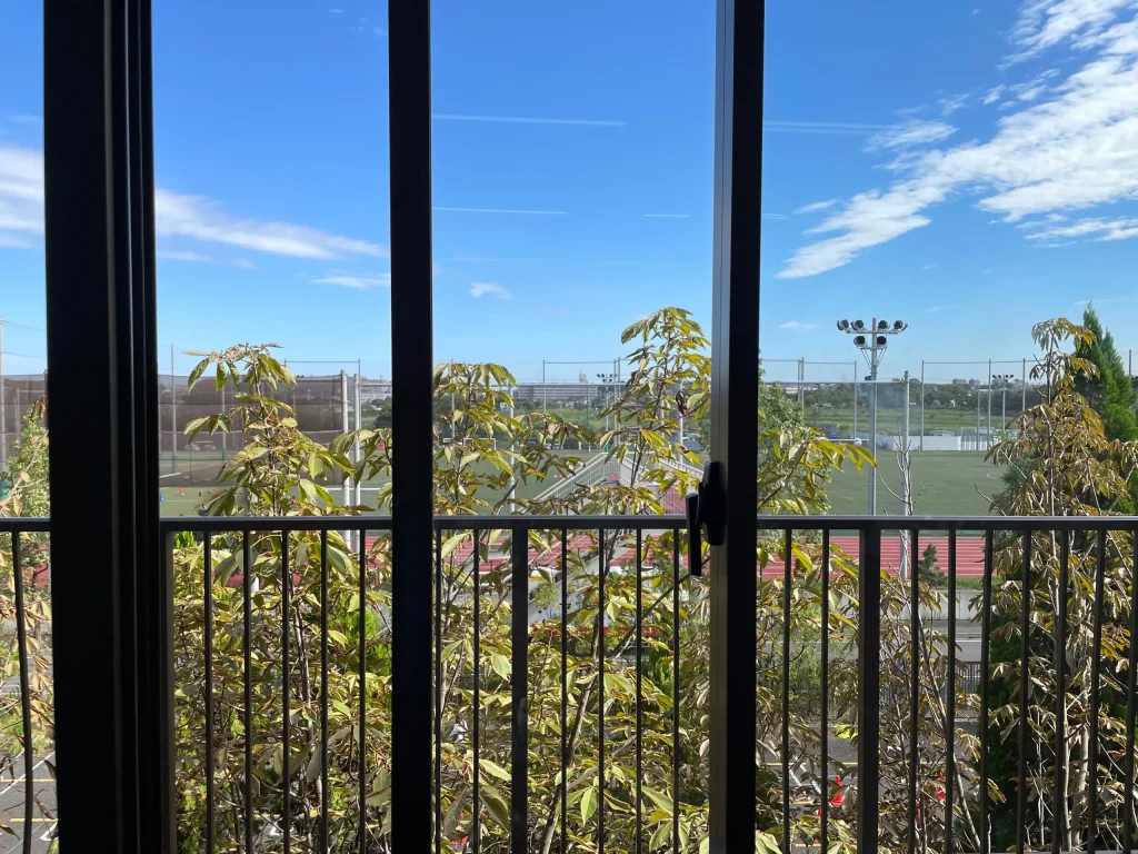 市川学園文化祭＿窓景色